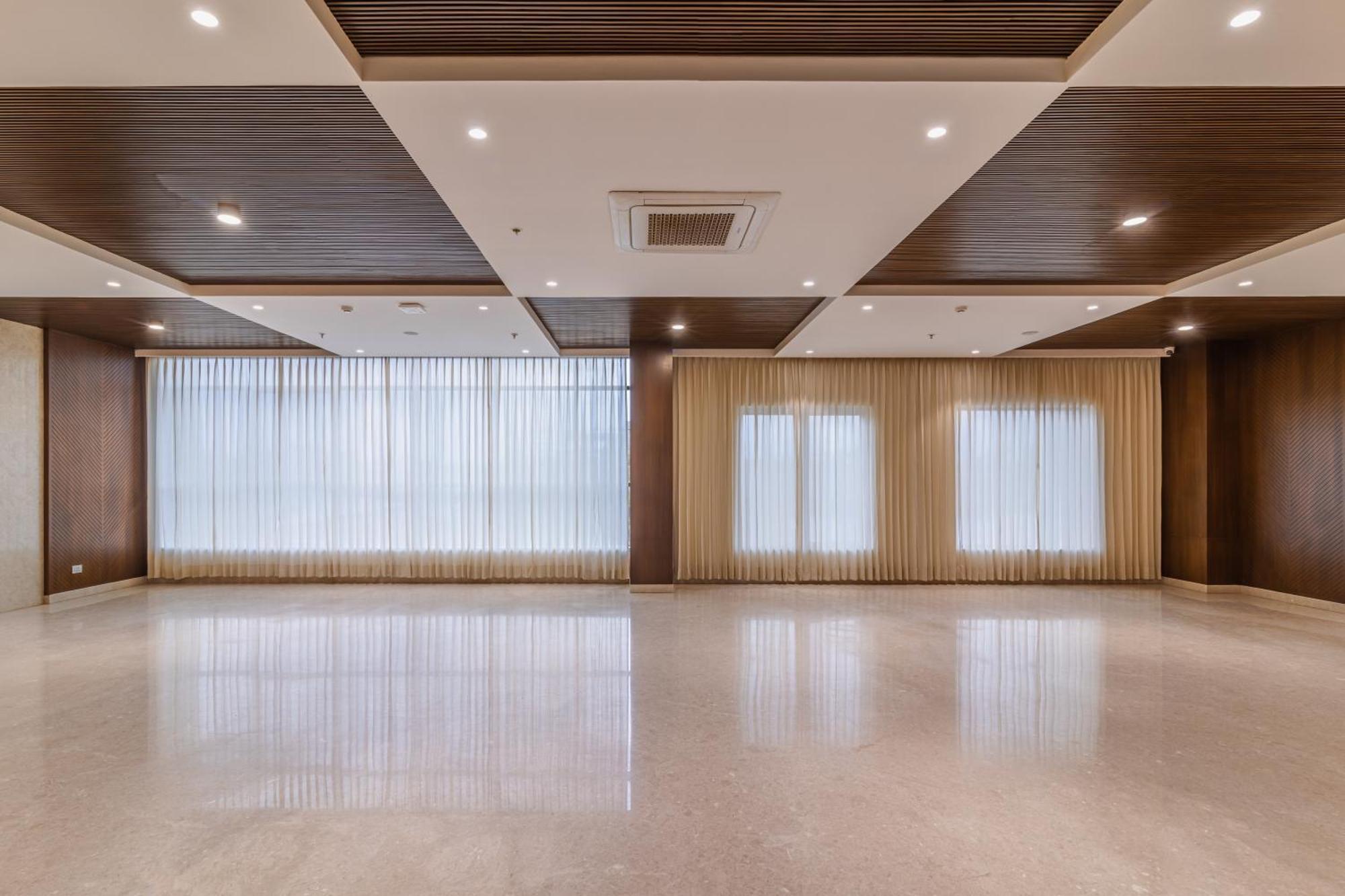 Royal Embassy Otel Erode Dış mekan fotoğraf