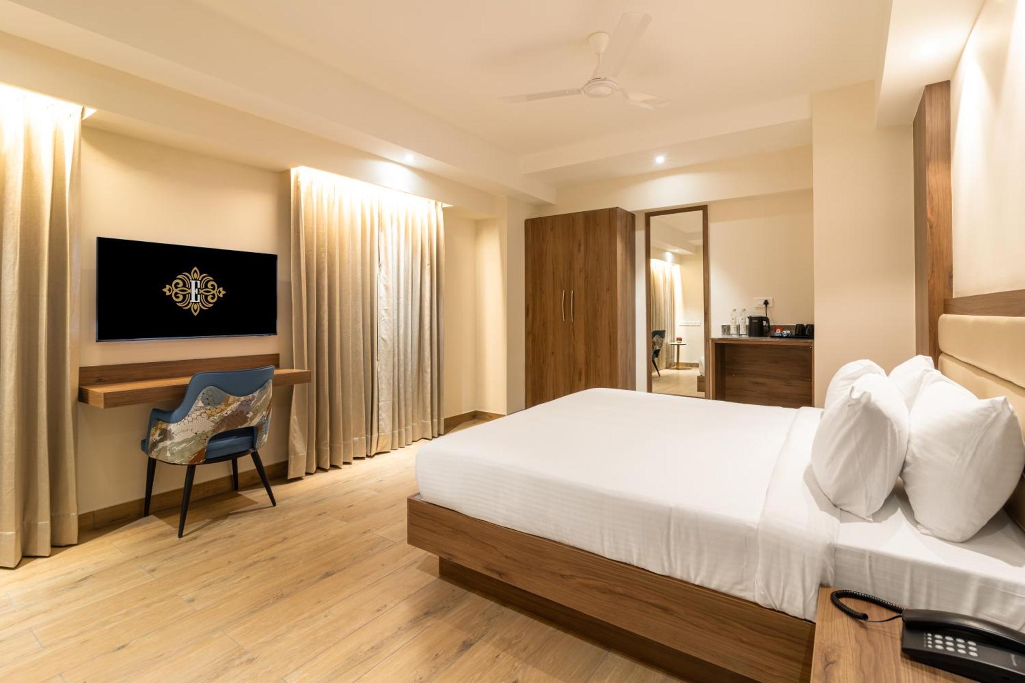 Royal Embassy Otel Erode Dış mekan fotoğraf