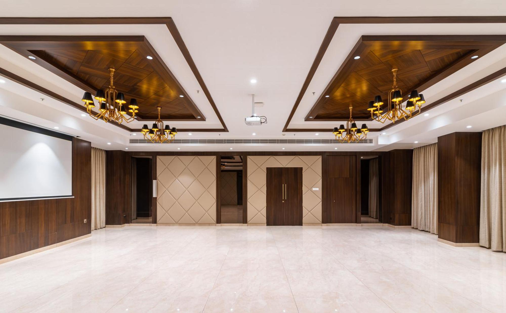 Royal Embassy Otel Erode Dış mekan fotoğraf